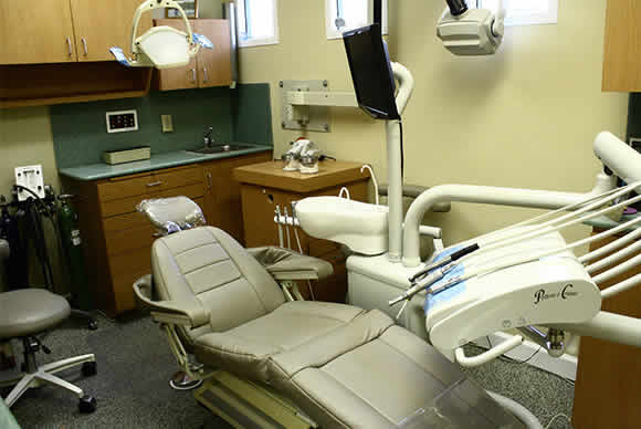 Dr. Andrea Diamond Dentistry Miami - 5